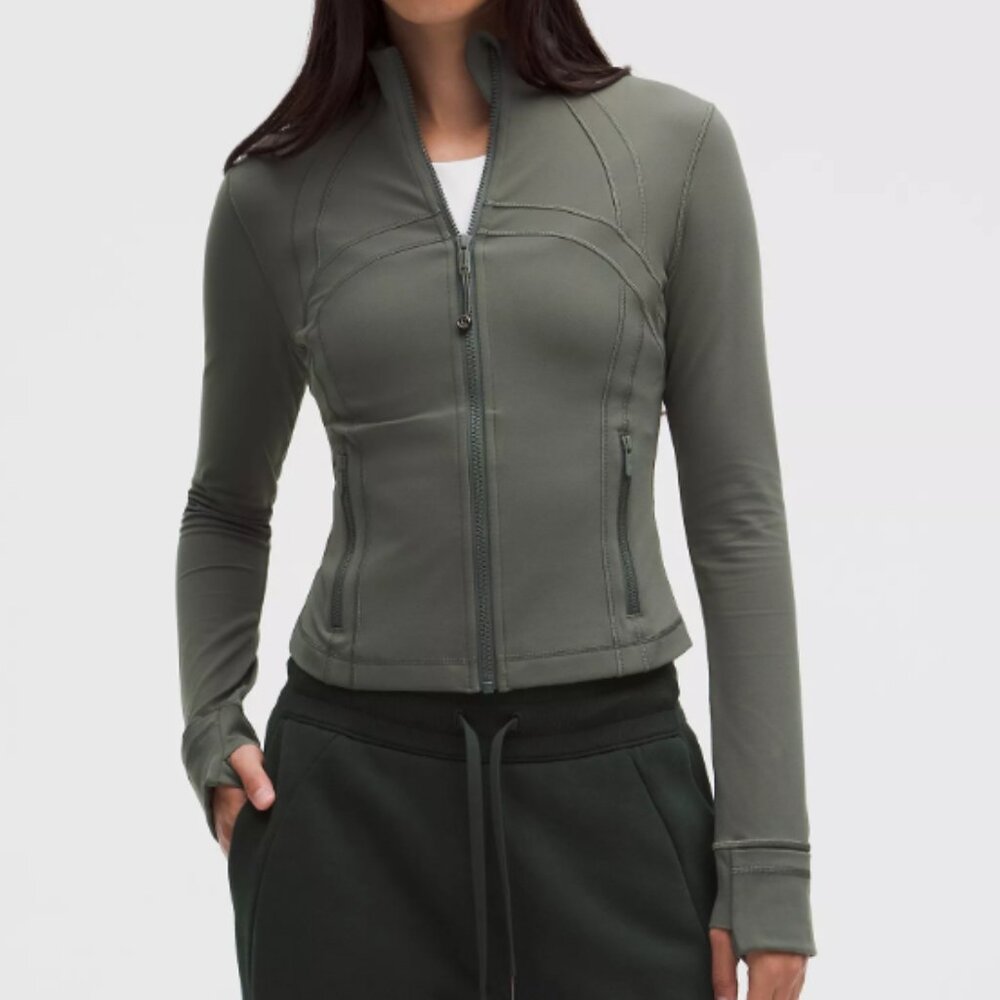 NWT - PALM DECO Define Cropped Jacket Nulu